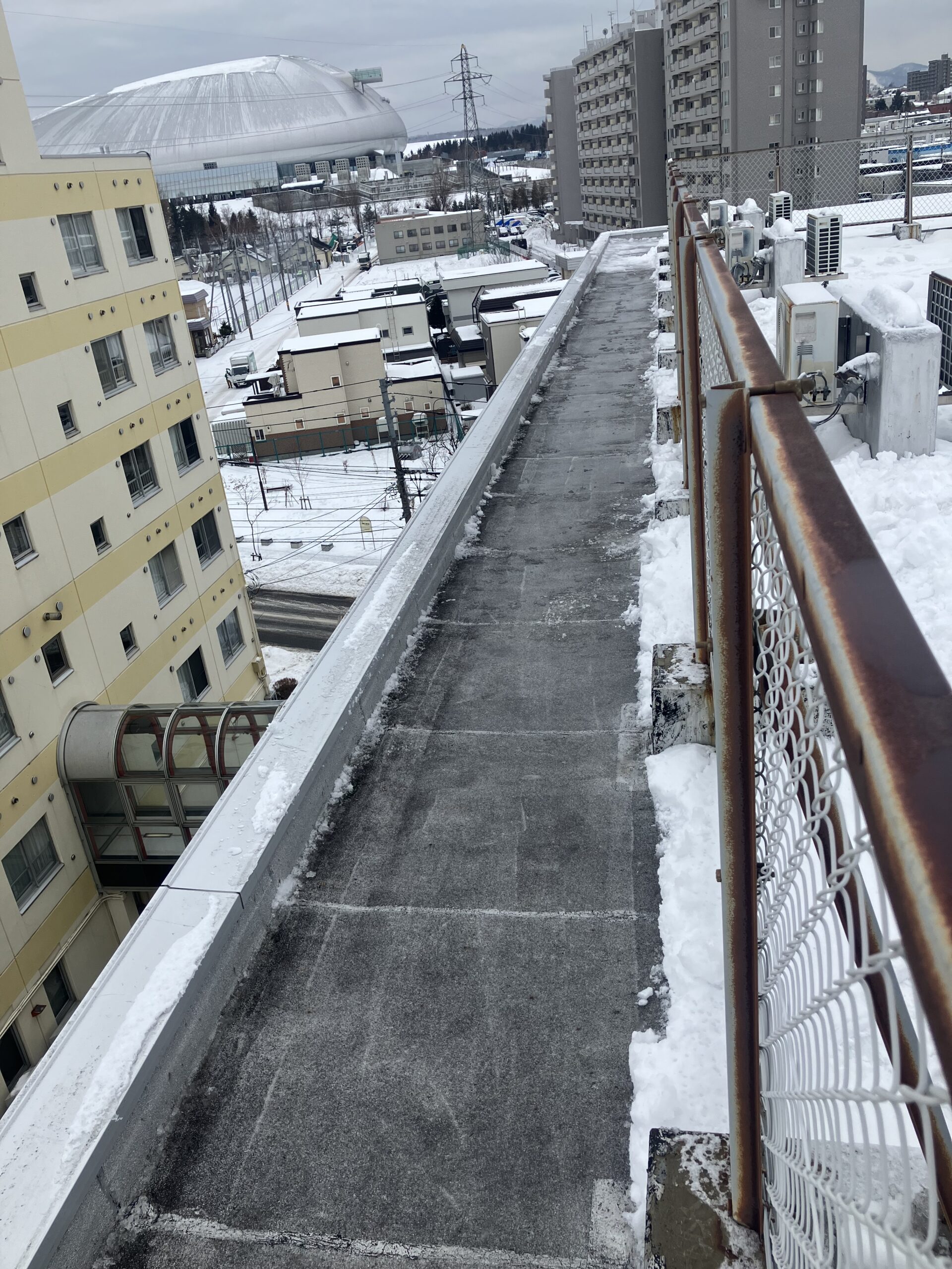 雪庇ガード取付工事